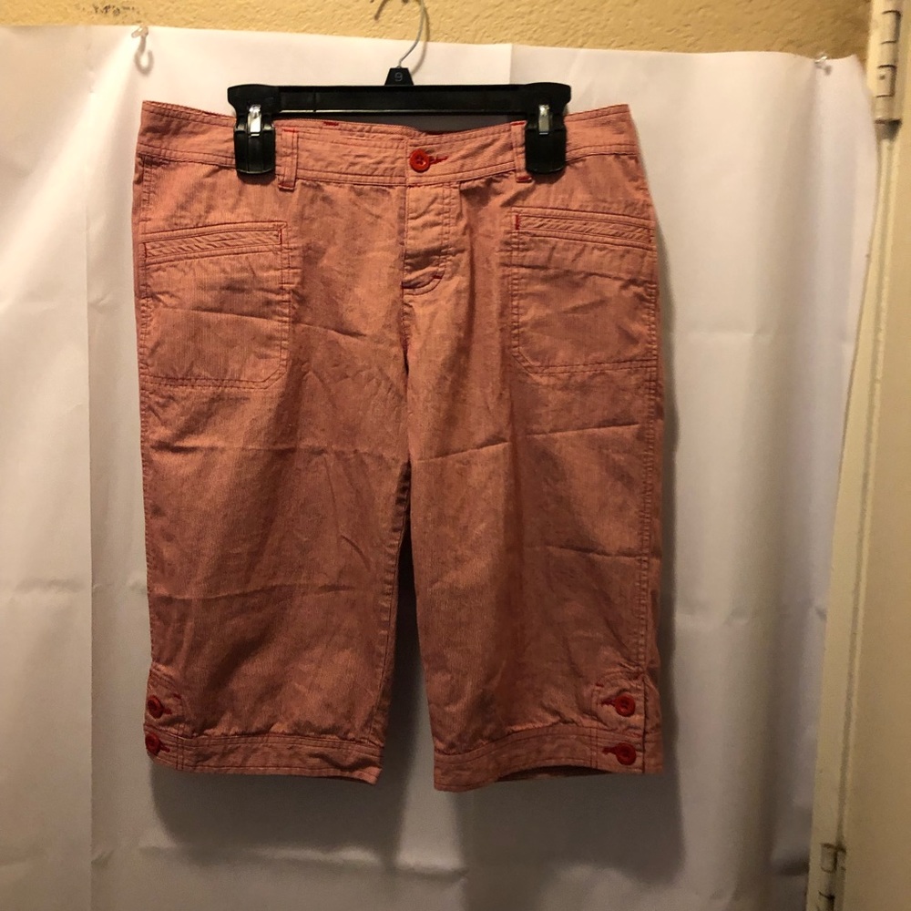 NWOT Austin clothing Co. red&white striped shorts